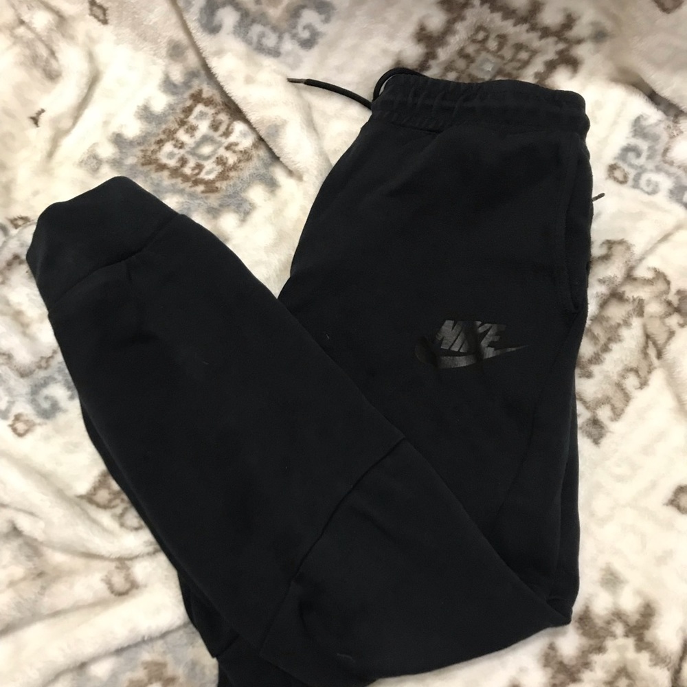 Nike running sweats